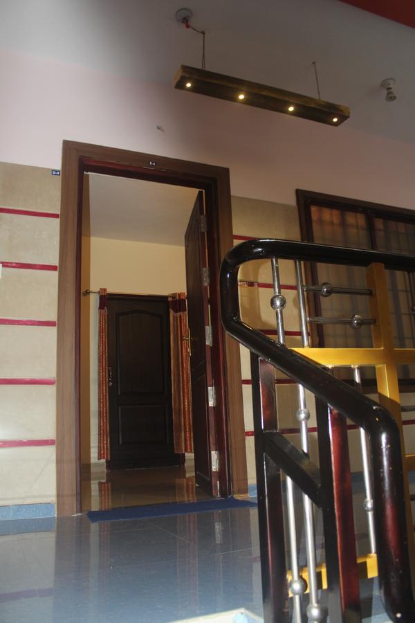 Sp Plaza Service Apartment Thiruvananthapuram Екстер'єр фото